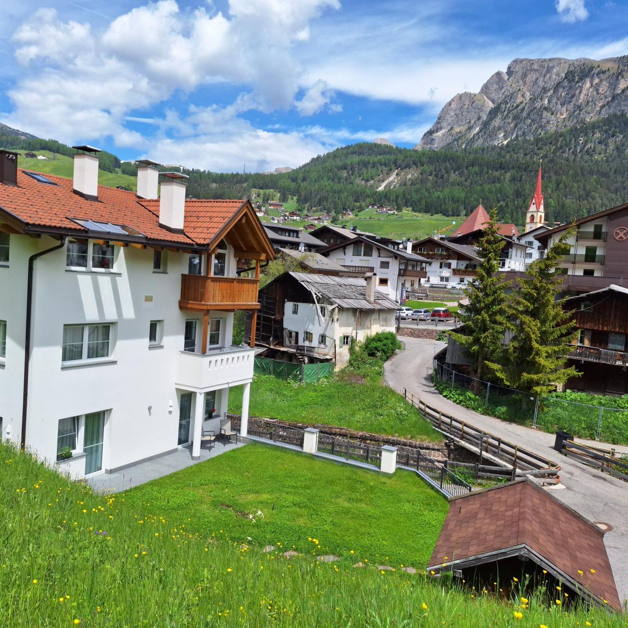 Apartment Romana Selva di Val Gardena Exteriör bild